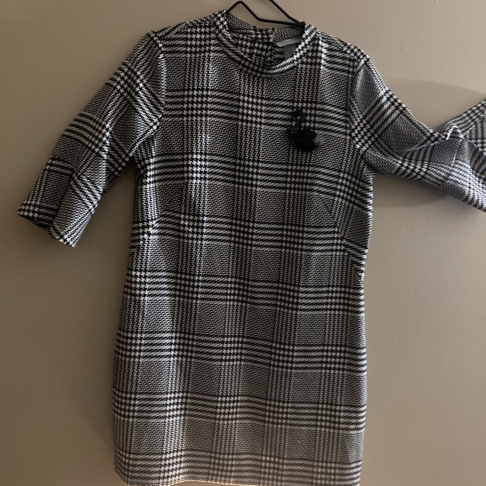 H & M Black & White Houndstooth Short Dress